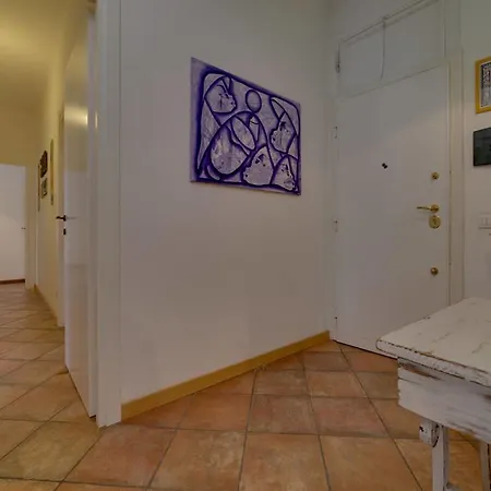 Colorful Lovely 2bed Flat In Garbatella Апартаменты