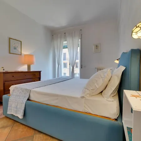 Colorful Lovely 2bed Flat In Garbatella Апартаменты Рим